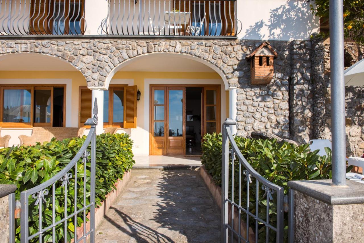 Villa Savina - Elegant Family Villa Overlooks Amalfi Coast - ポジターノ エクステリア 写真