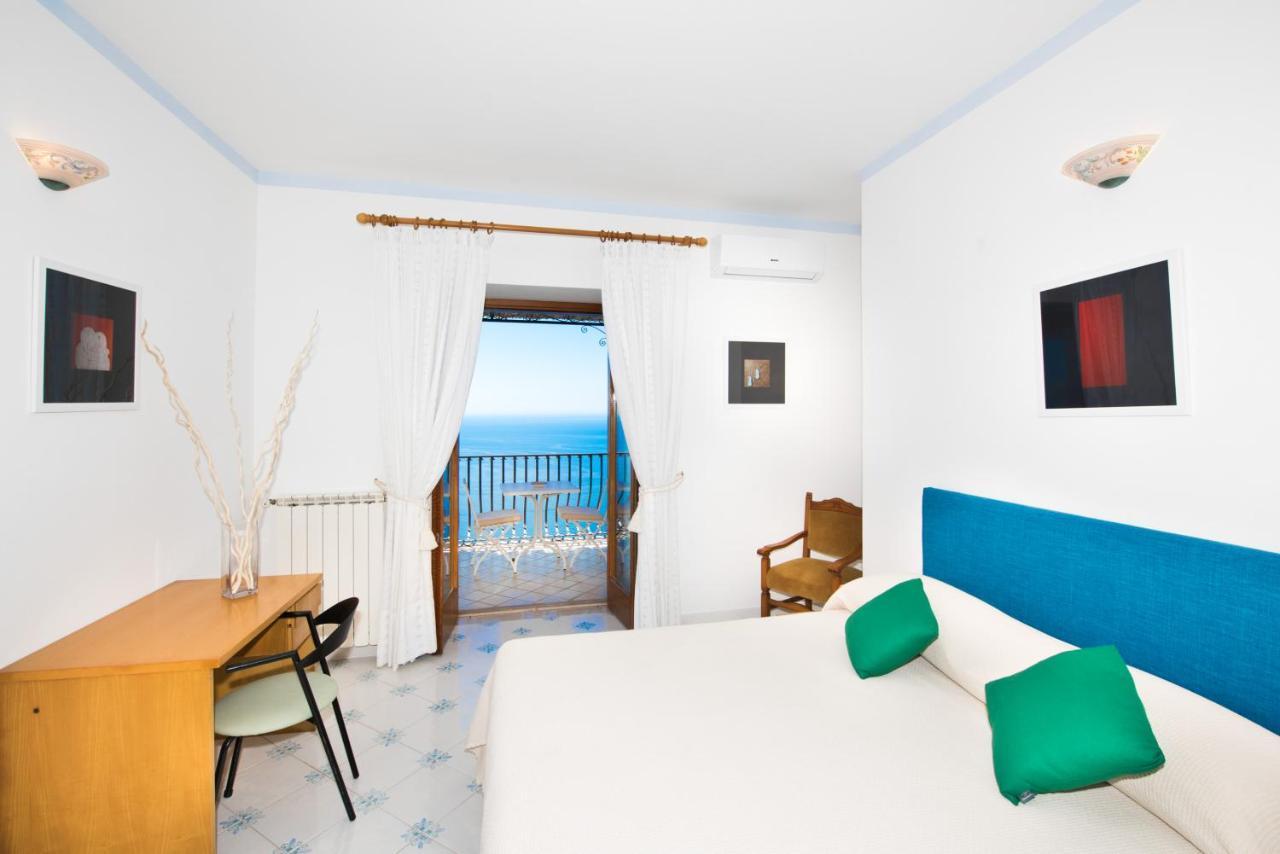 Villa Savina - Elegant Family Villa Overlooks Amalfi Coast - ポジターノ エクステリア 写真